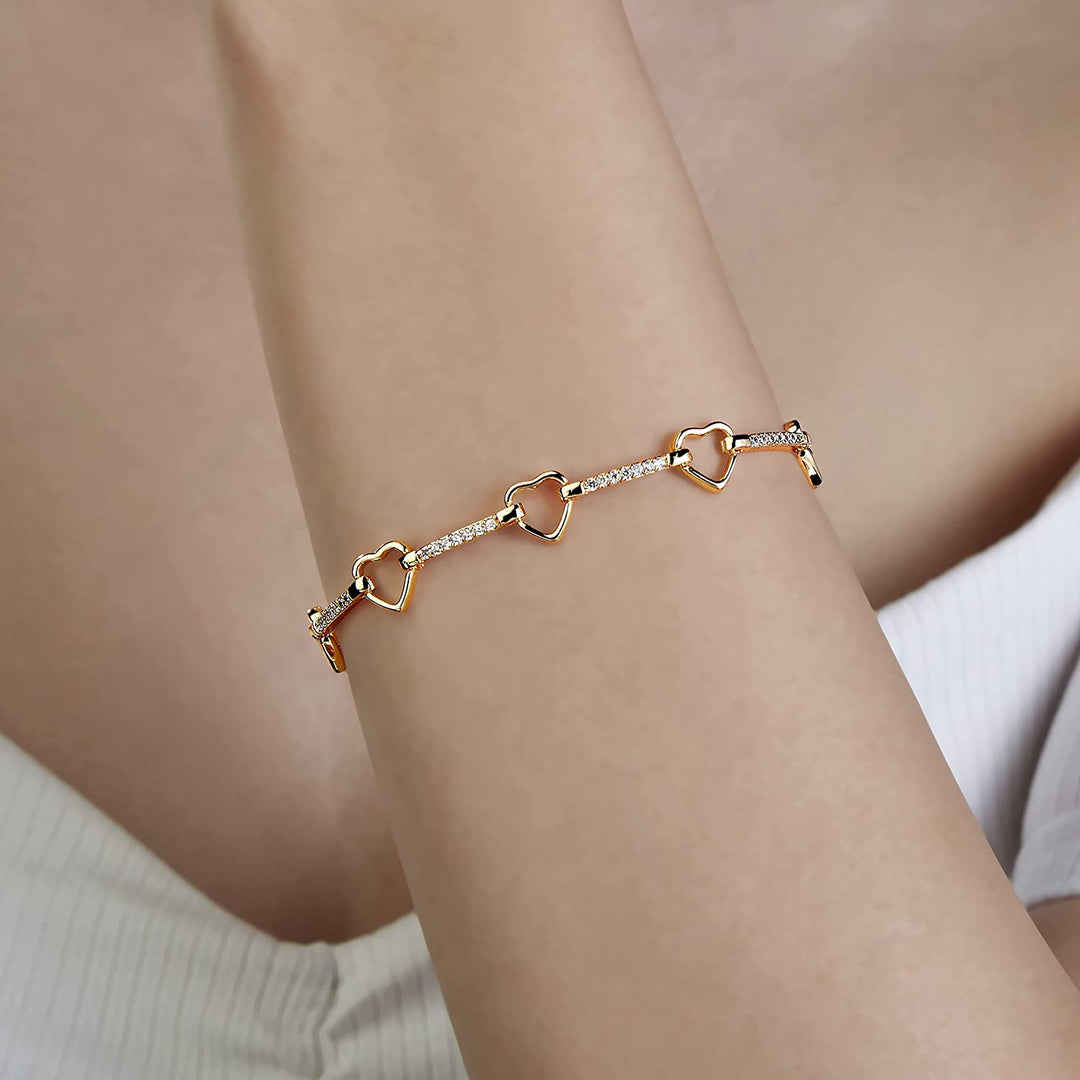 Pera Jewelry 14K Gold and Silver Plated Heart Charms Bracelet Heart Shape Link Bracelets, Zircon Heart Shaped Bracelet Heart Link Layered Chain Bracelet with Gift Box
