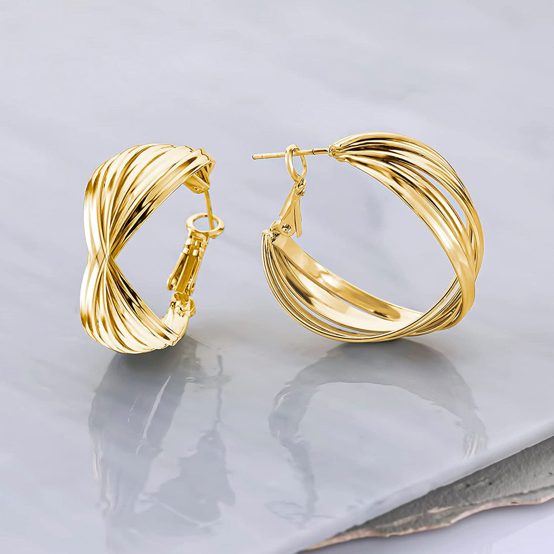 Pera Jewelry 14K Gold Plated Twisted Hoop Earrings, Hypoallergenic Chunky Hoop Earrings for Women with Gift Box | Minimalist, Tiny Dainty Earrings