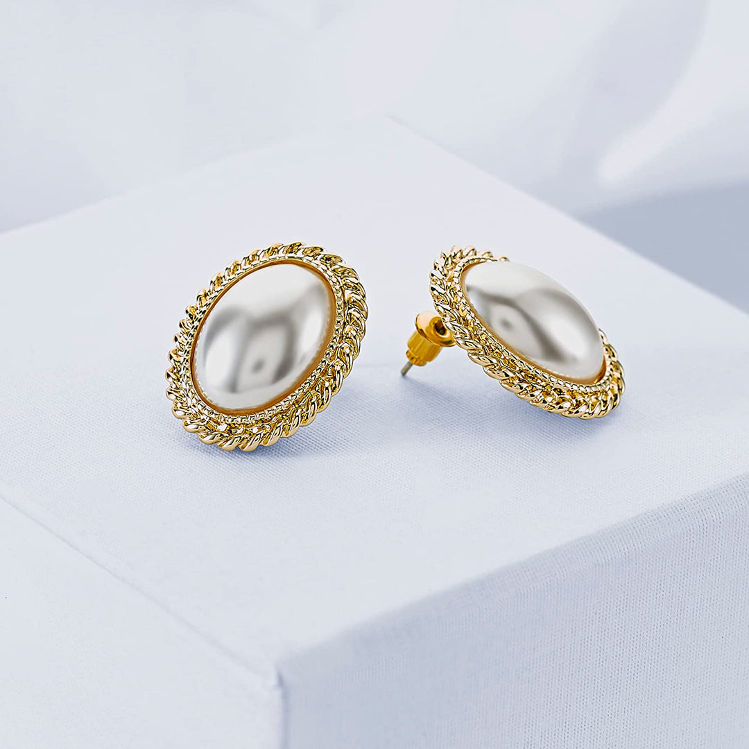 Pera Jewelry 14K Gold Plated Freshwater Cultured Pearl Earrings, Pearl Stud Earrings for Women with Gift Box | Minimalist, Tiny Dainty Pearl Earrings