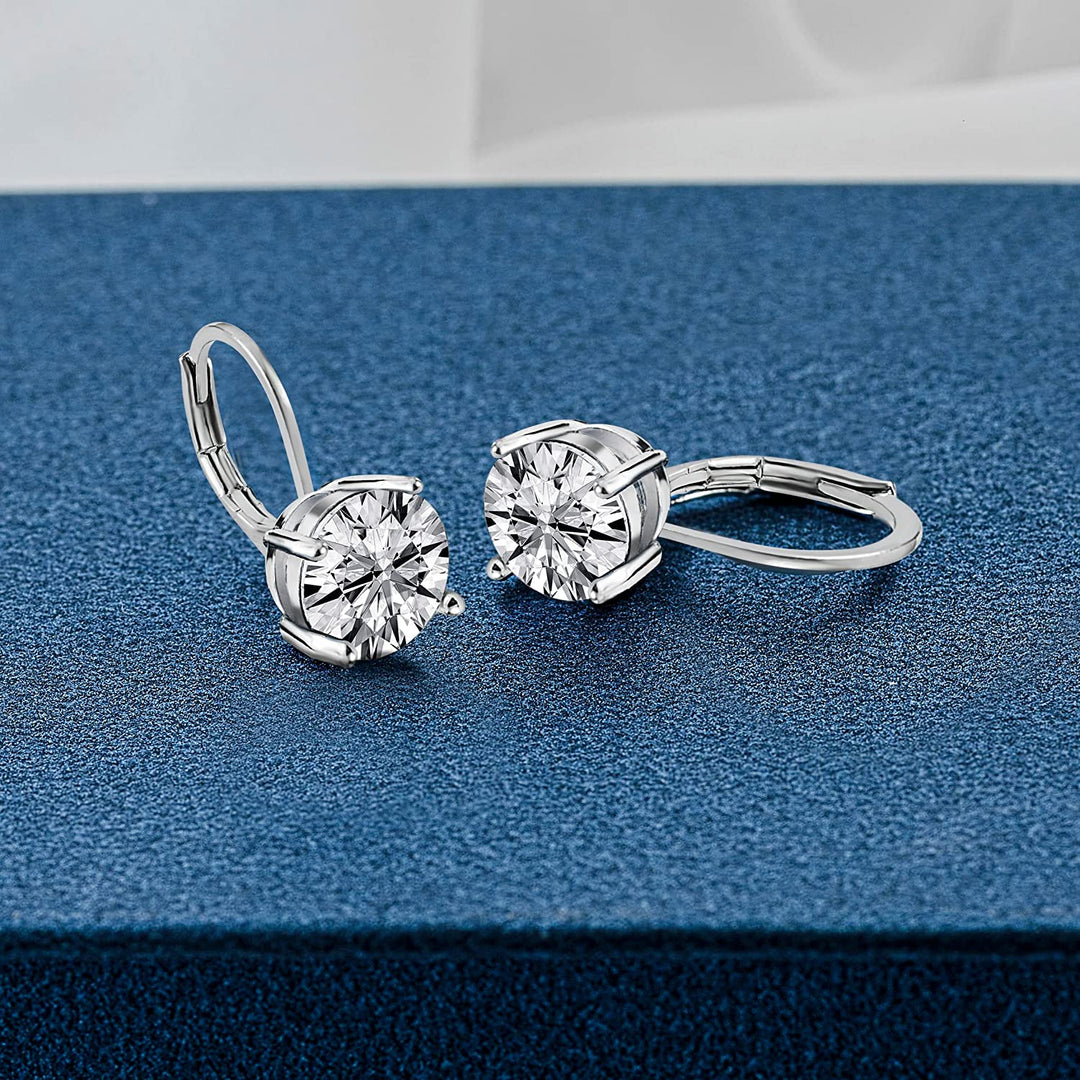 Pera Jewelry 925 Sterling Silver Plated Cubic Zirconia Stud Earrings, Simulated Diamond Round 4 Prong Cz Stud Earrings for Women with Gift Box | Minimalist, Tiny Dainty Earrings
