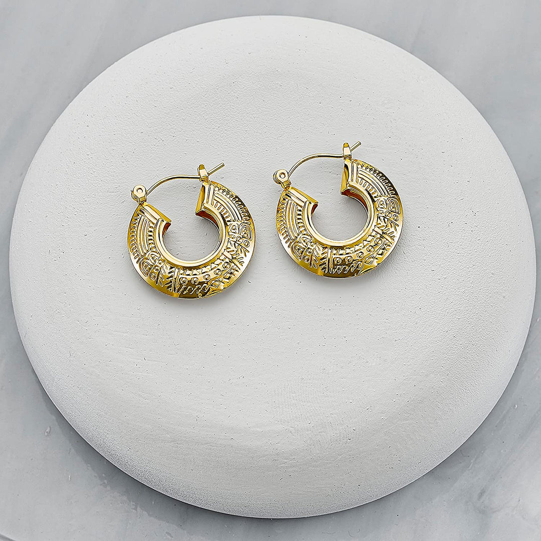 Pera Jewelry 14K Gold Plated and 925 Sterling Silver Huggie Earrings, Round Earrings, Vintage Fashion Circle Earrings for Women with Gift Box | Minimalist, Tiny Dainty Huggie Earrings