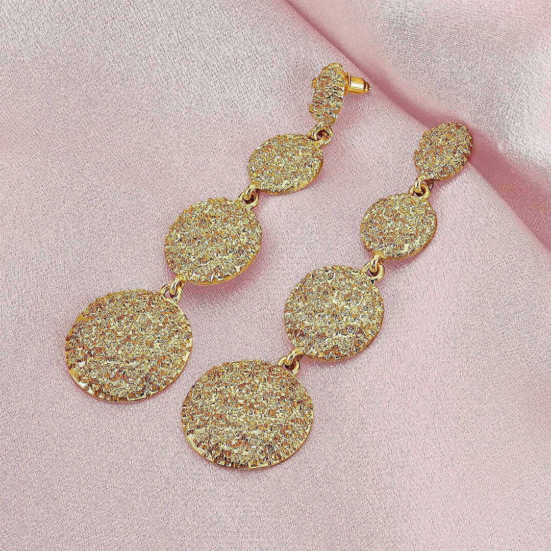 Pera Jewelry 14K Gold Plated Long Drop Earrings, Circle Drop Long Earrings, Hammered Drop Dangle Circle Earrings for Women with Gift Box | Minimalist, Tiny Dainty Dangle Earrings